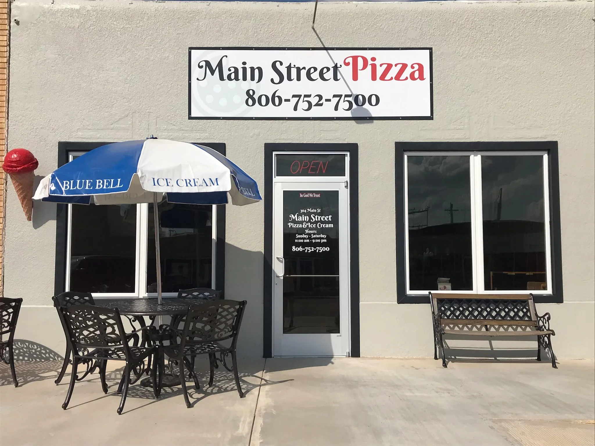 Main Street Pizza & Ice Cream